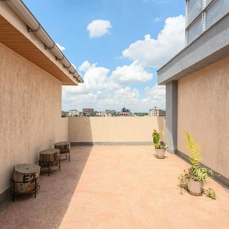 Penthouse Rooftop Studio With King Bed Nairobi Esterno foto